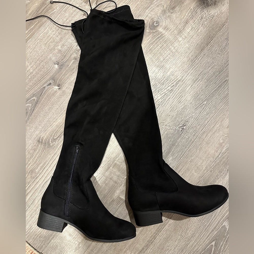 Black Over-the-Knee Women's Boots
